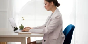 O que é análise ergonômica do trabalho, quando a NR-17 exige e como ela protege sua empresa